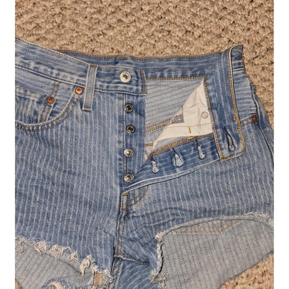 Levi's 501 Denim Shorts Women's Size 26 Blue Striped High Waisted Cut Off - Picture 5 of 7
